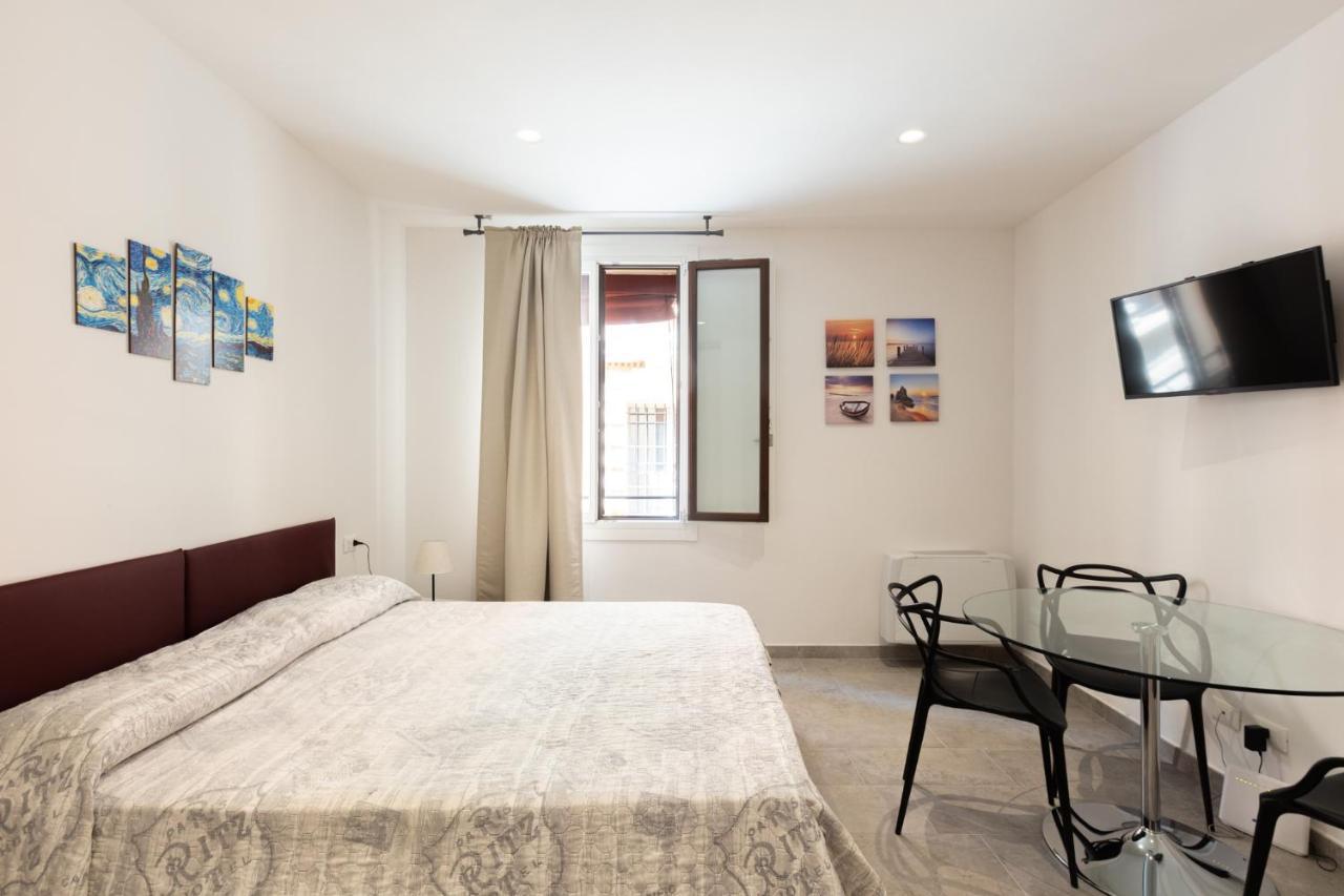 Goito 3, Bologna By Short Holidays Buitenkant foto